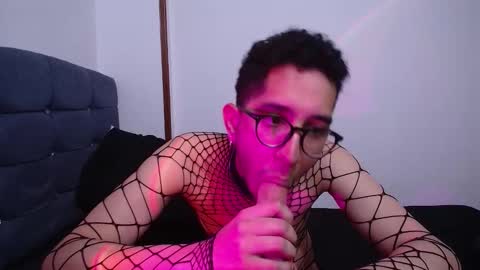 Snapshot of leoh_hades chatting on 10.22.25 Leoh online show from 10.22.25