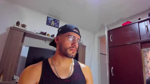 Leon Hart online show from 12.24.24