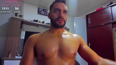 Leon Hart online show from 01.07.25