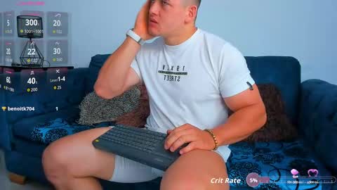 Leon Smoron online show from 10.04.25