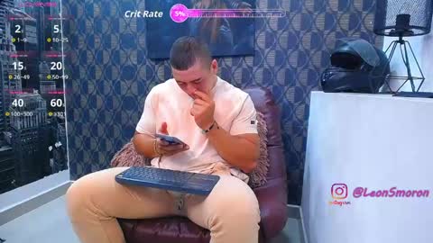 Leon Smoron online show from 04.21.26