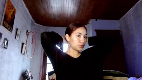 Snapshot of leonelablues chatting on 09.20.25 leonela  online show from 09.20.25