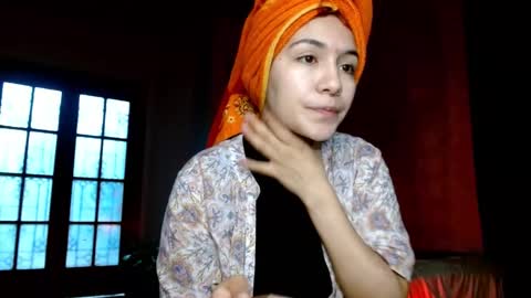 Snapshot of leonelablues chatting on 10.24.25 leonela  online show from 10.24.25