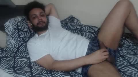 Snapshot of leonevans33 chatting on 03.01.26 LSE online show from 03.01.26