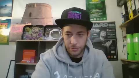 leonidascum online show from 11.20.25