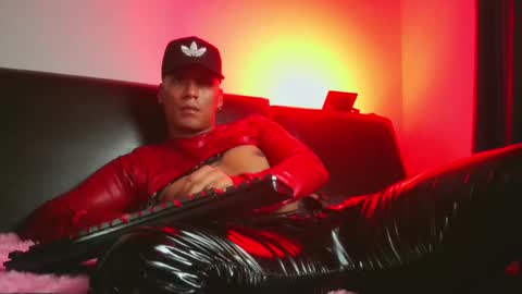 Snapshot of leonnardojaramillo chatting on 03.08.25 Lenardo jaramillo online show from 03.08.25