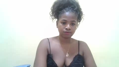 leonnetta online show from 04.22.26