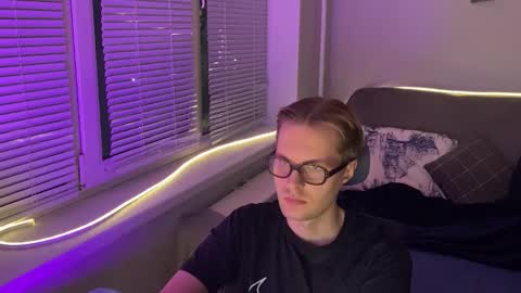 Leon online show from 01.08.26