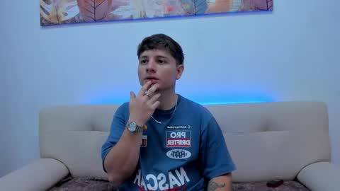 Snapshot of leoo_miller chatting on 10.15.25 Leo online show from 10.15.25