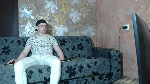 leoroman online show from 12.24.24