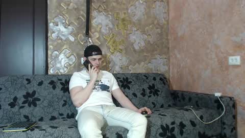 leoroman online show from 02.22.25