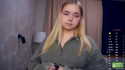 Hello everyone Im Lora Its my first day Were going to have fun together online show from 11.27.25