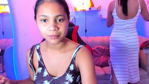 lesbic_hot_69 online show from 12.22.25