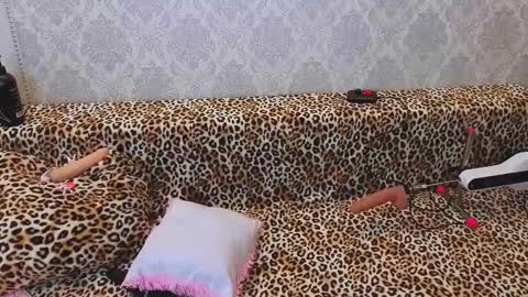 Lesley online show from 03.29.26