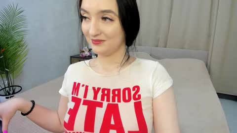 Snapshot of lesley_wins chatting on 11.14.25 Lesley online show from 11.14.25