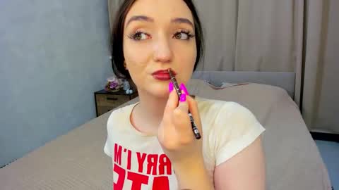 Snapshot of lesley_wins chatting on 11.20.25 Lesley online show from 11.20.25