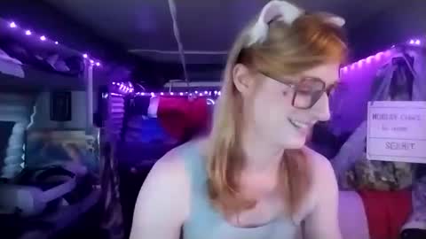 LesleyGumGrass- The Boring Trans girl online show from 02.15.25