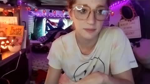 LesleyGumGrass- The Boring Trans girl online show from 09.20.25