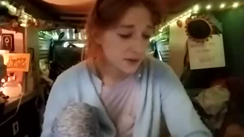 Snapshot of lesleygumgrass chatting on 12.04.25 LesleyGumGrass- The Boring Trans girl online show from 12.04.25