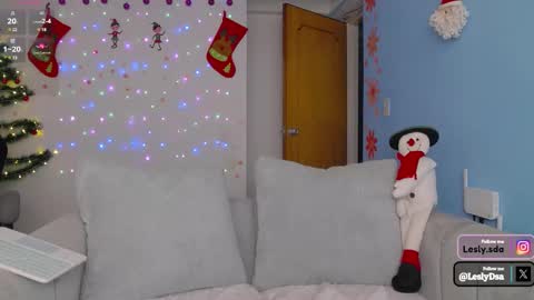 Lesly online show from 12.19.24