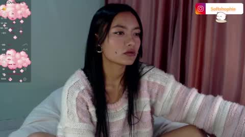 Snapshot of leslie__anderson chatting on 12.06.24 Leslie online show from 12.06.24