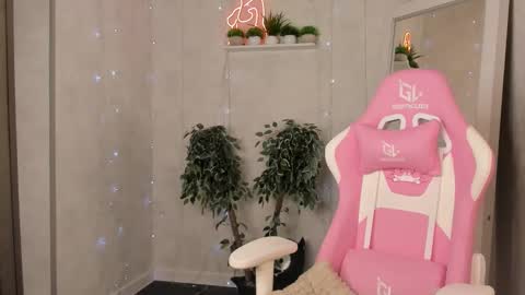 Joyce online show from 11.16.25