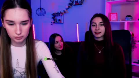 leslie_bird online show from 03.25.26