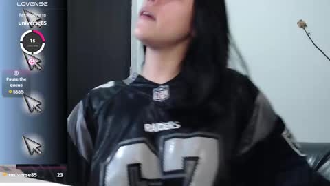 Snapshot of leslieblack_ chatting on 01.31.25 leslie online show from 01.31.25