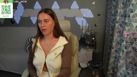 LeslieKorfs online show from 09.20.25