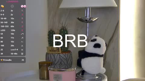 Leslie online show from 03.12.25