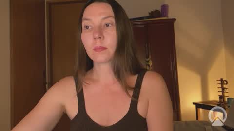 Snapshot of lessya_magic chatting on 11.19.25 lessya_magic online show from 11.19.25