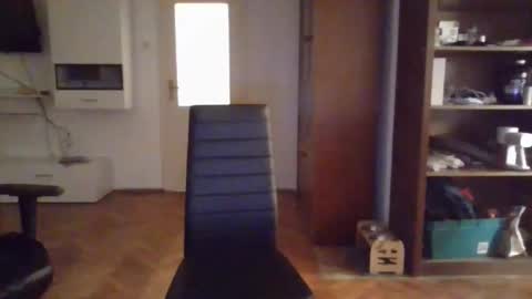 neoglo online show from 09.15.25