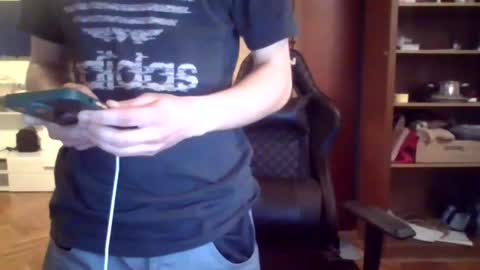 Snapshot of lestaro chatting on 07.14.26 neoglo online show from 07.14.26