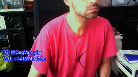 Vampiro Diurno online show from 06.30.26
