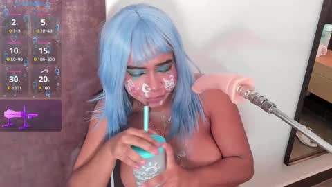 Snapshot of leticia_lynn chatting on 01.06.25 LETI 3 online show from 01.06.25