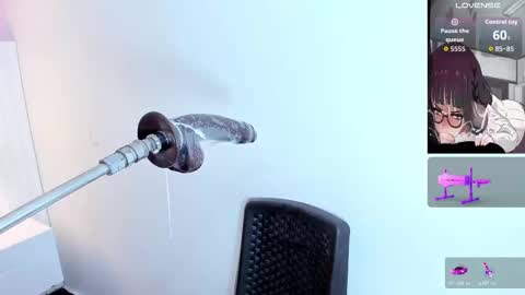 Snapshot of leticia_lynn chatting on 10.29.25 LETI 3 online show from 10.29.25