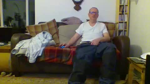 paul online show from 02.10.25