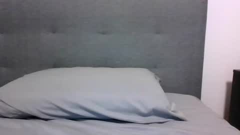 lets_play143 online show from 10.22.25