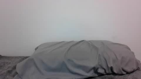 lets_play143 online show from 03.26.26