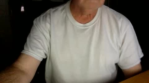 letscum2gether0 online show from 11.04.25