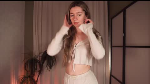 Snapshot of lettablush chatting on 02.07.25 letta online show from 02.07.25