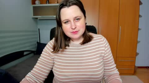 Naomi online show from 04.06.26