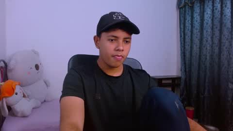      0600AM-1200PM - online show from 11.27.25