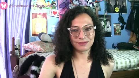 Snapshot of lewd_mooncat chatting on 05.15.26 Lewd Mooncat online show from 05.15.26
