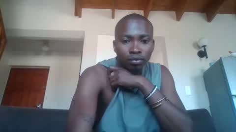 Snapshot of lewinskytheone chatting on 02.18.25 lewinskytheone online show from 02.18.25