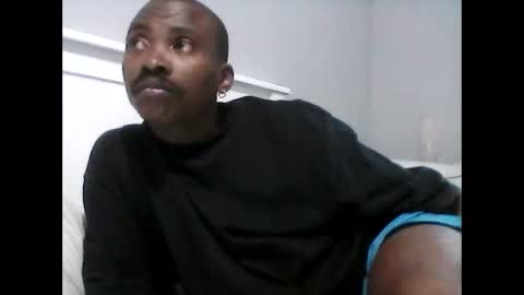 Snapshot of lewinskytheone chatting on 12.18.25 lewinskytheone online show from 12.18.25