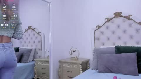 Snapshot of lexa_25_ chatting on 11.13.25 online show from 11.13.25