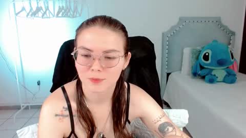 Lexas Room online show from 11.25.25