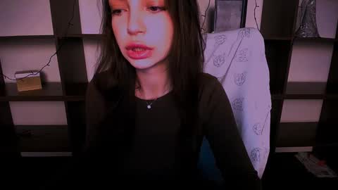 Snapshot of lexi_jos chatting on 12.20.24 Alexia online show from 12.20.24