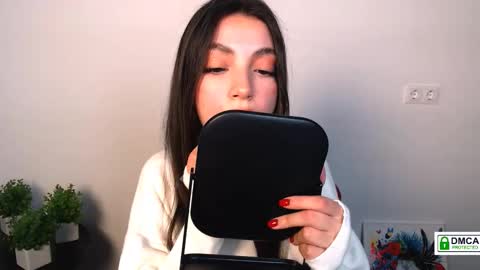 Snapshot of lexi_jos chatting on 11.01.25 Alexia online show from 11.01.25